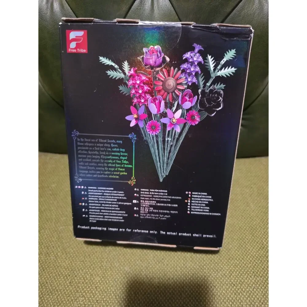 Rose Bouquet Building Set Flowers Block Adults Halloween Botanical Goth NIB